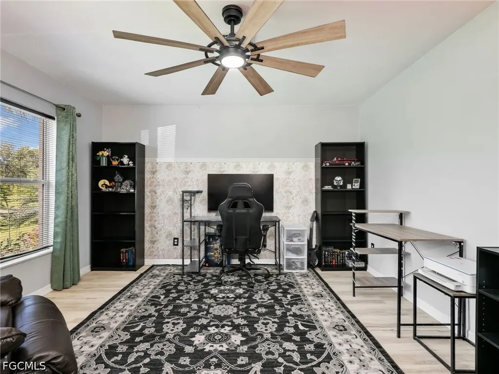 1903 NE 33rd Street Cape Coral FL 33909