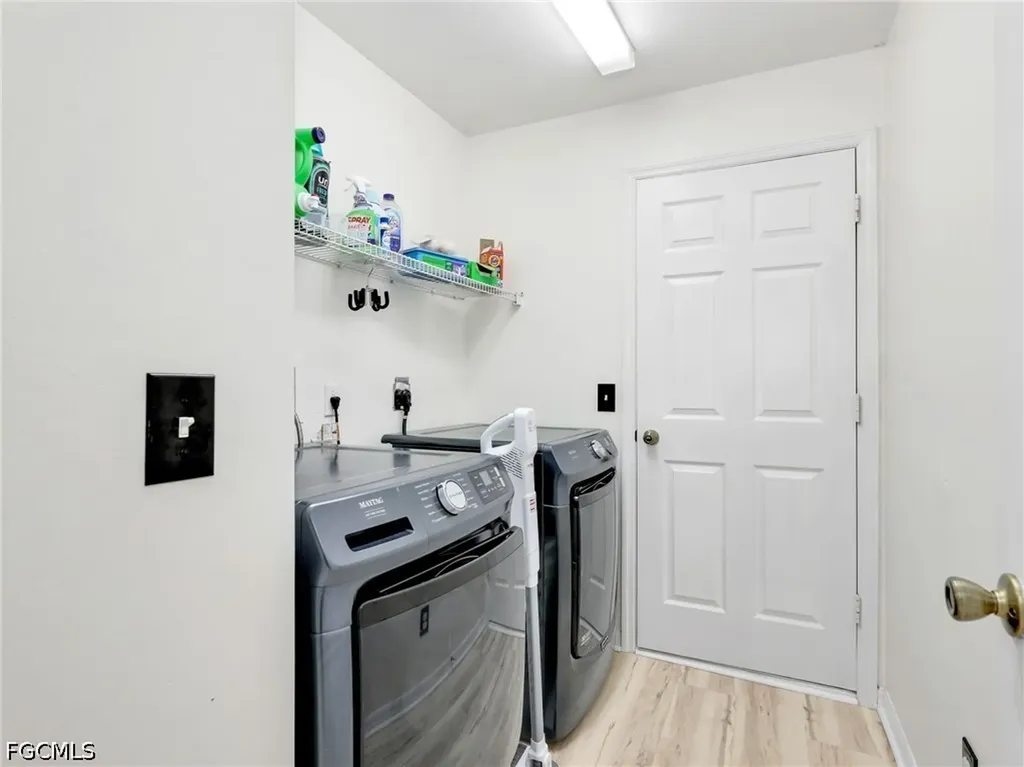 1903 NE 33rd Street Cape Coral FL 33909