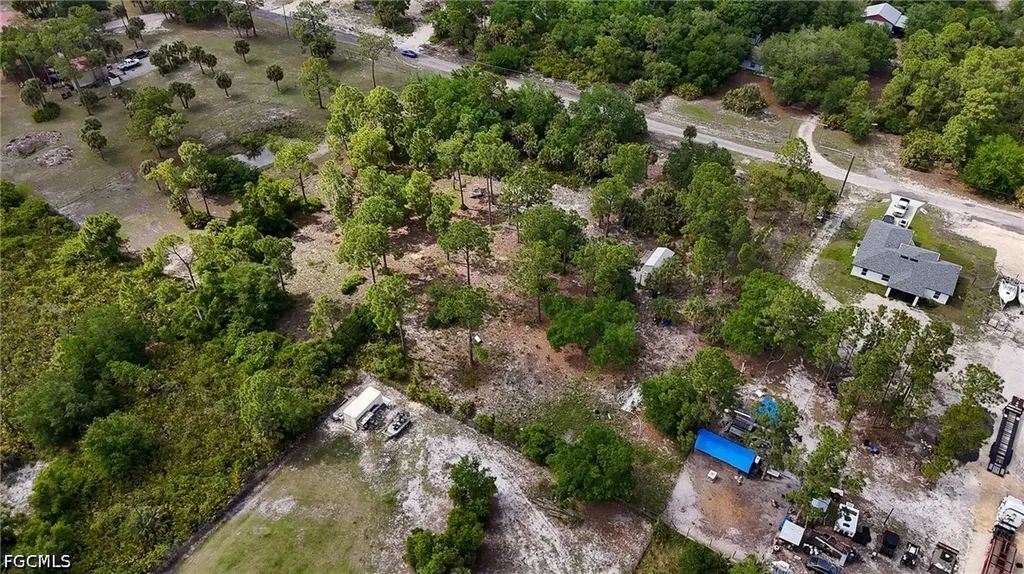 7789 23rd Terrace Labelle FL 33935