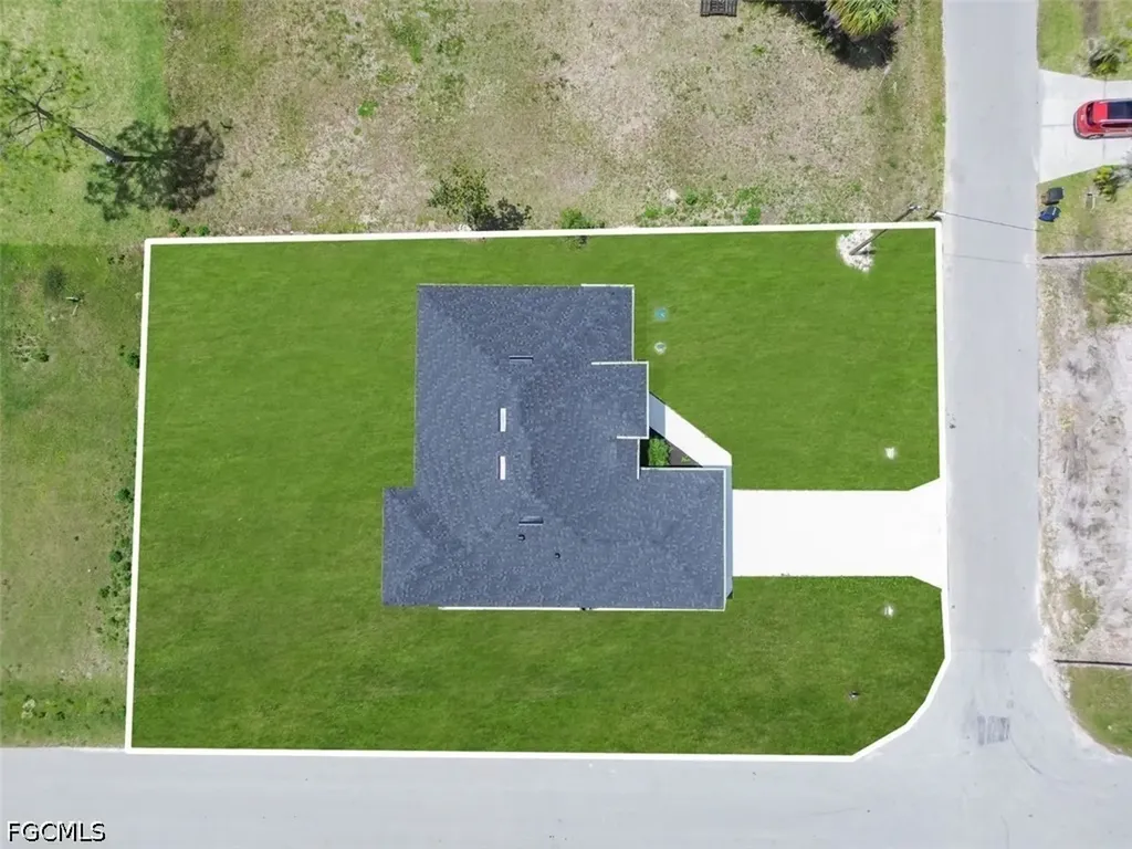 3901 3rd Street SW Lehigh Acres FL 33976