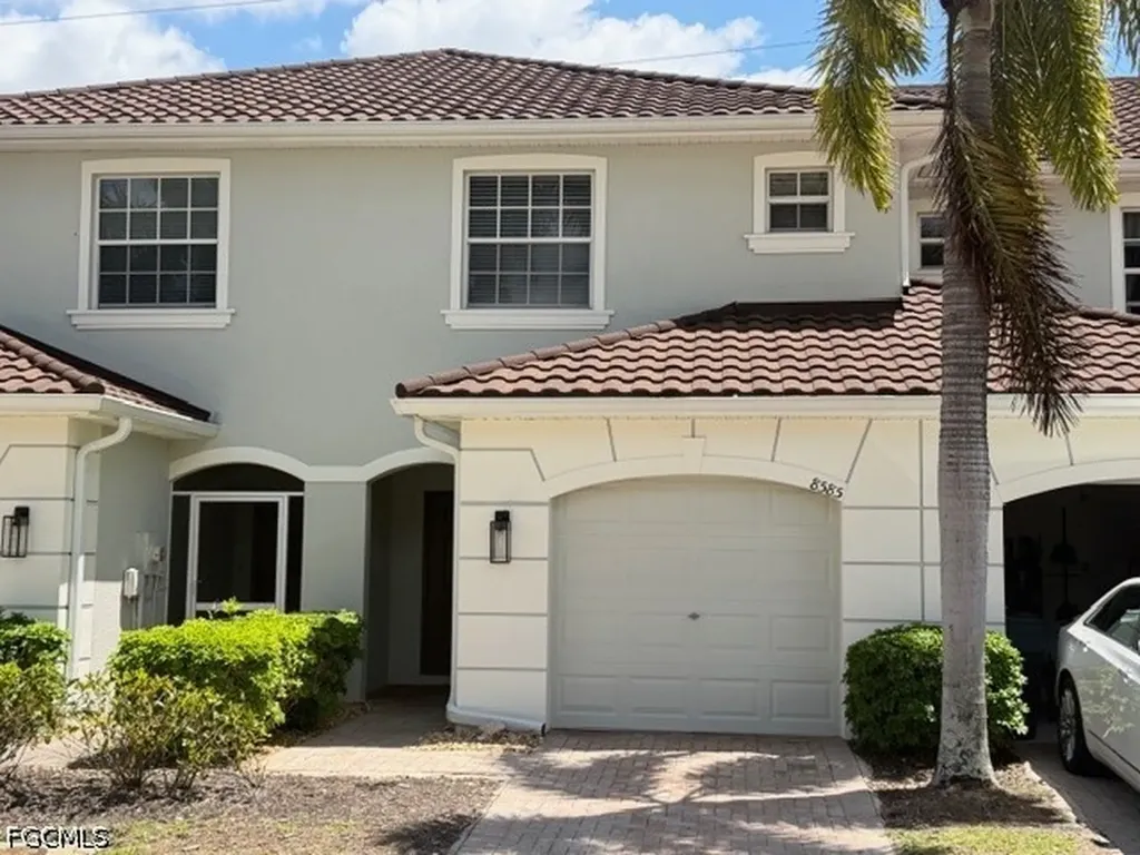 8585 Athena Court Lehigh Acres FL 33971