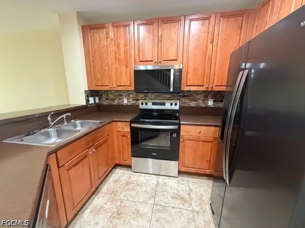 8585 Athena Court Lehigh Acres FL 33971