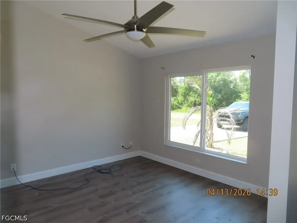 809 Grenada Avenue Lehigh Acres FL 33974