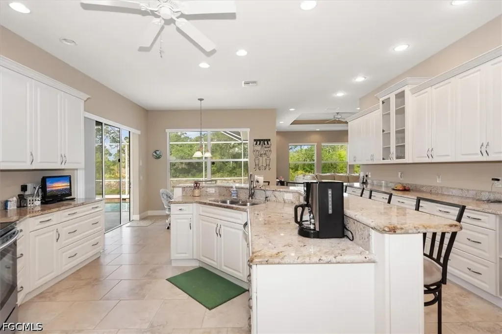 6330 Arbor Avenue Fort Myers FL 33905