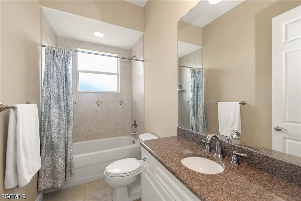 6330 Arbor Avenue Fort Myers FL 33905