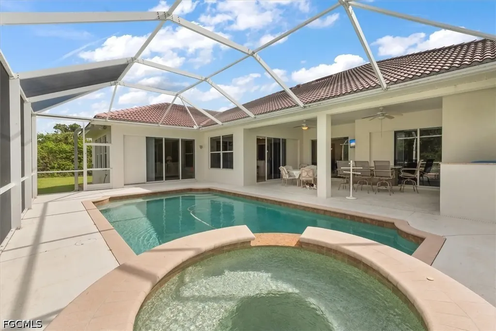 6330 Arbor Avenue Fort Myers FL 33905