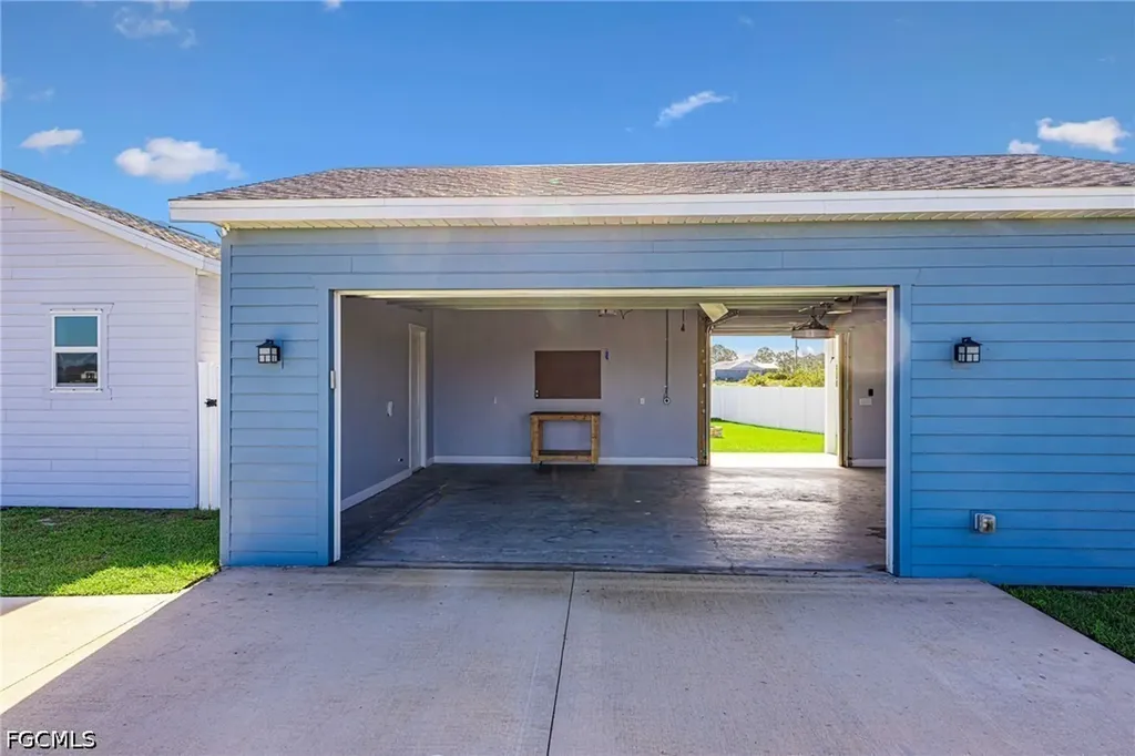 9022 Bamboo Circle Labelle FL 33935