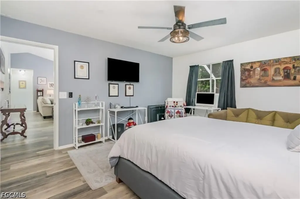 2133 SW 5th Avenue Cape Coral FL 33991