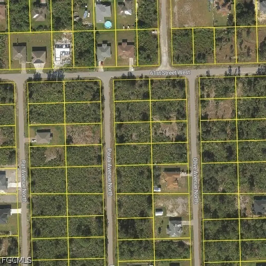 6016 Paula Avenue N Lehigh Acres FL 33971