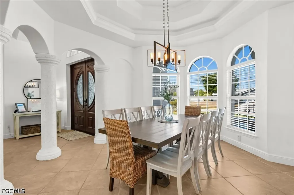 3041 SW 11th Place Cape Coral FL 33914