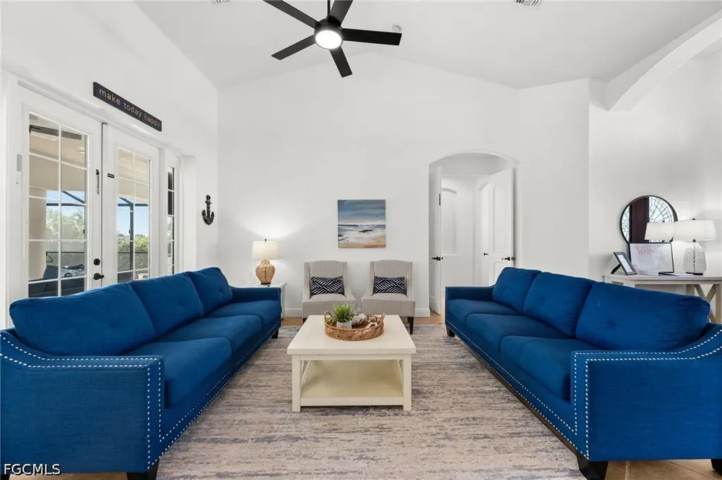 3041 SW 11th Place Cape Coral FL 33914