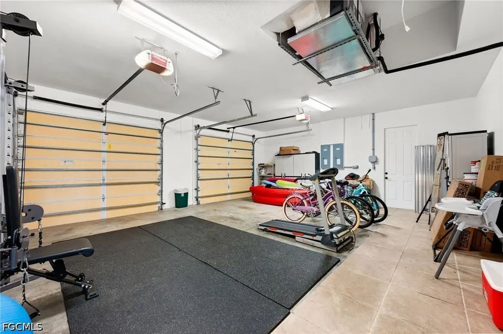 3041 SW 11th Place Cape Coral FL 33914