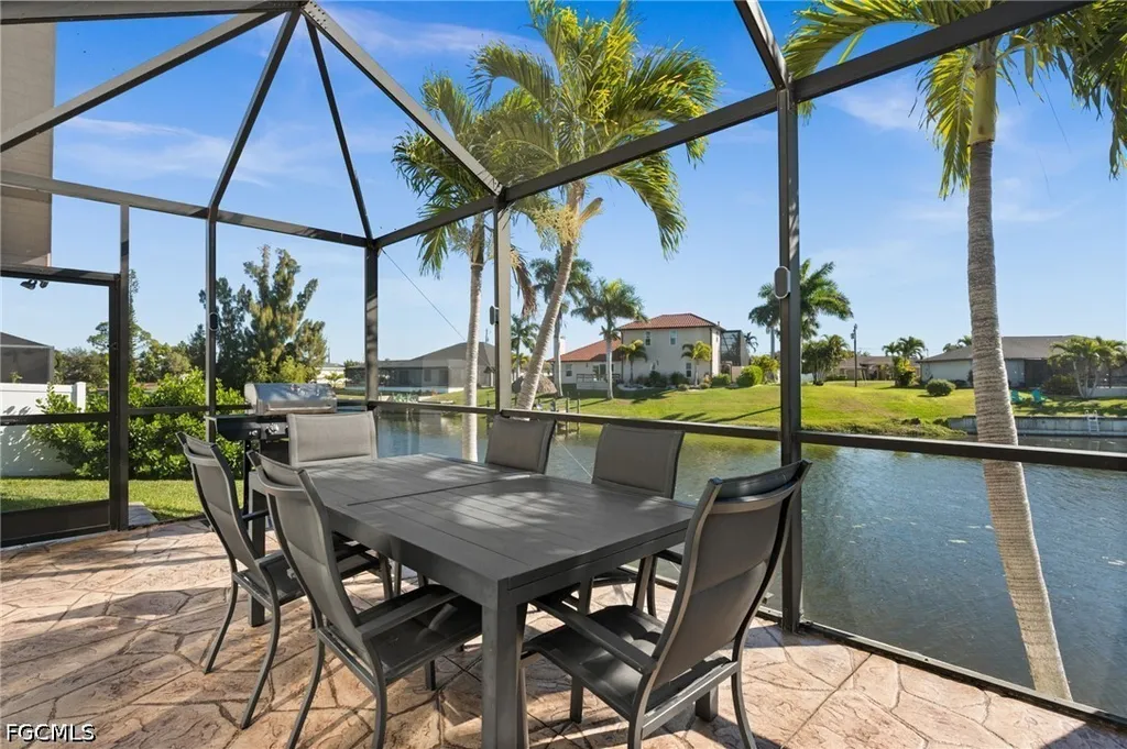3041 SW 11th Place Cape Coral FL 33914