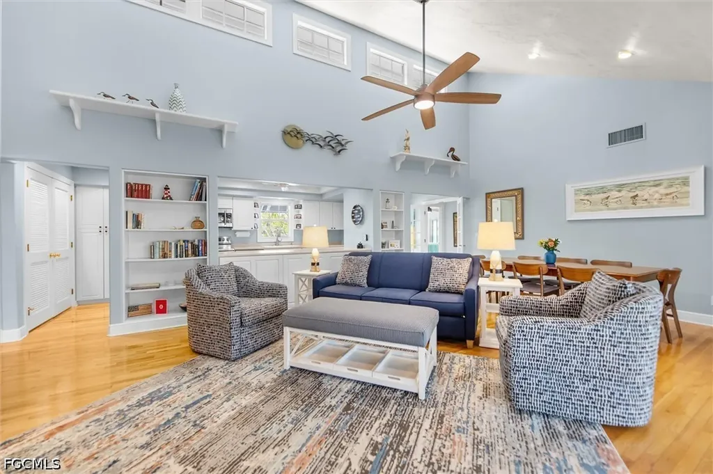 5304 Ladyfinger Lake Road Sanibel FL 33957
