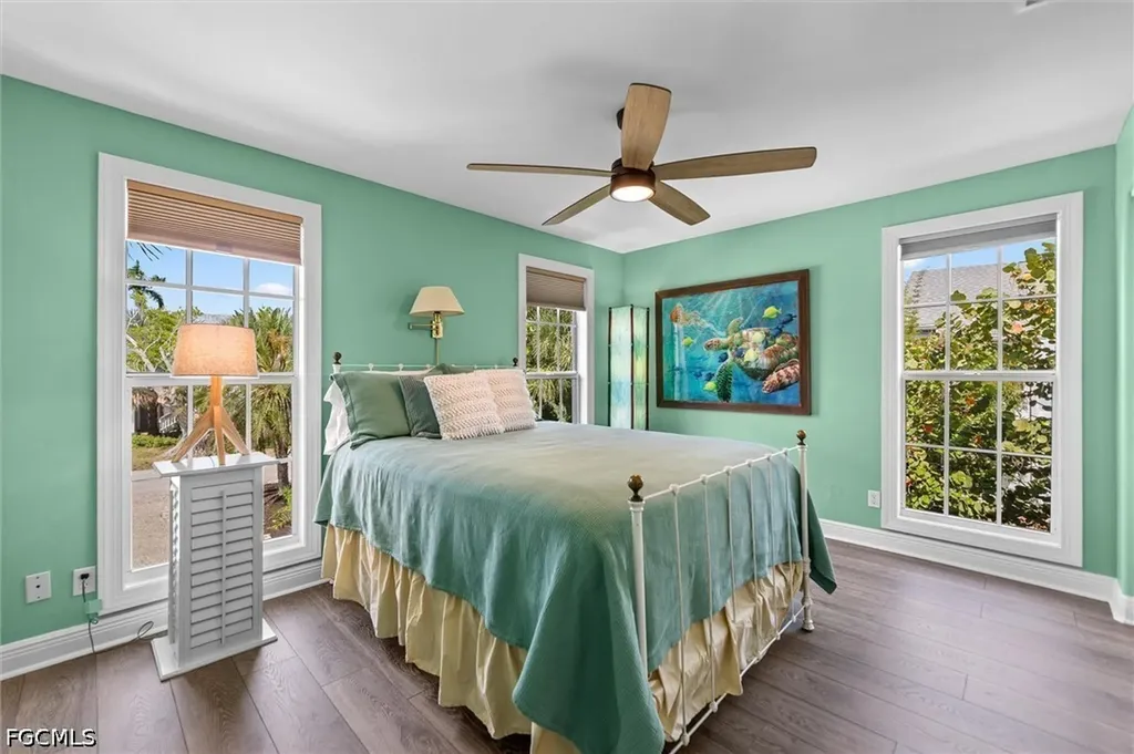 5304 Ladyfinger Lake Road Sanibel FL 33957