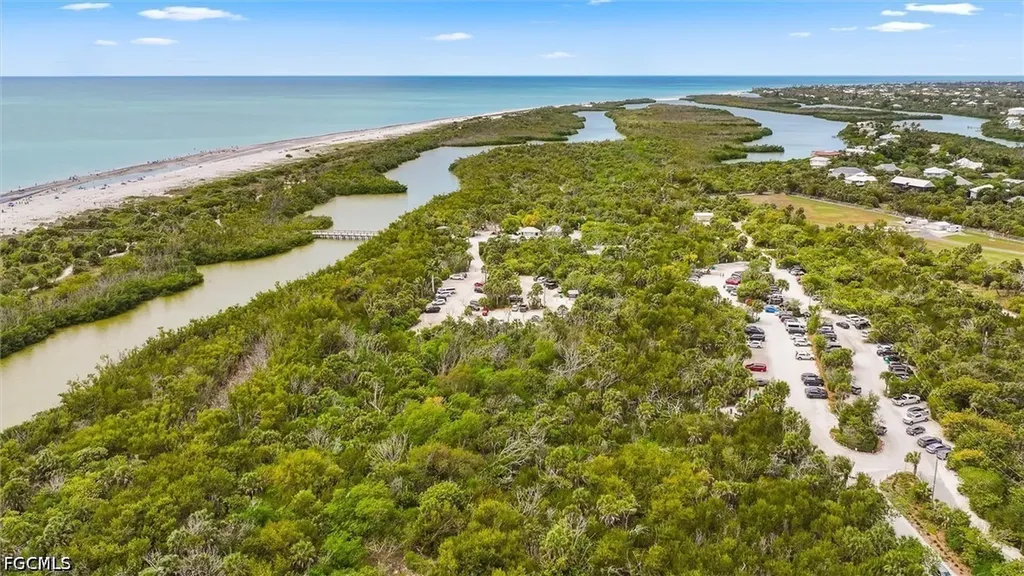 5304 Ladyfinger Lake Road Sanibel FL 33957