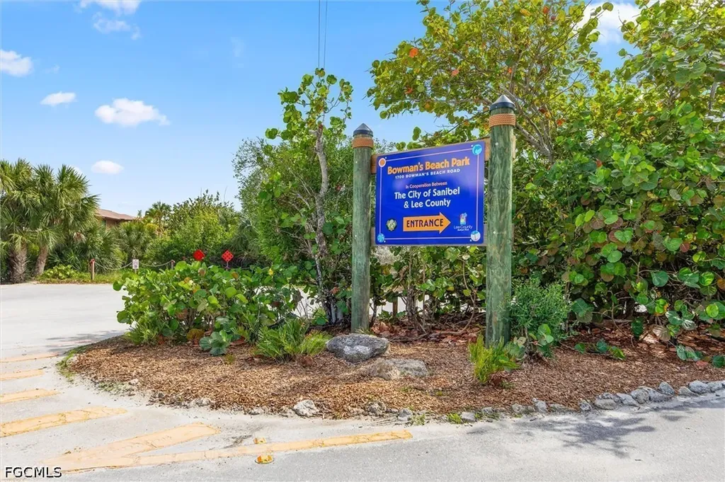 5304 Ladyfinger Lake Road Sanibel FL 33957