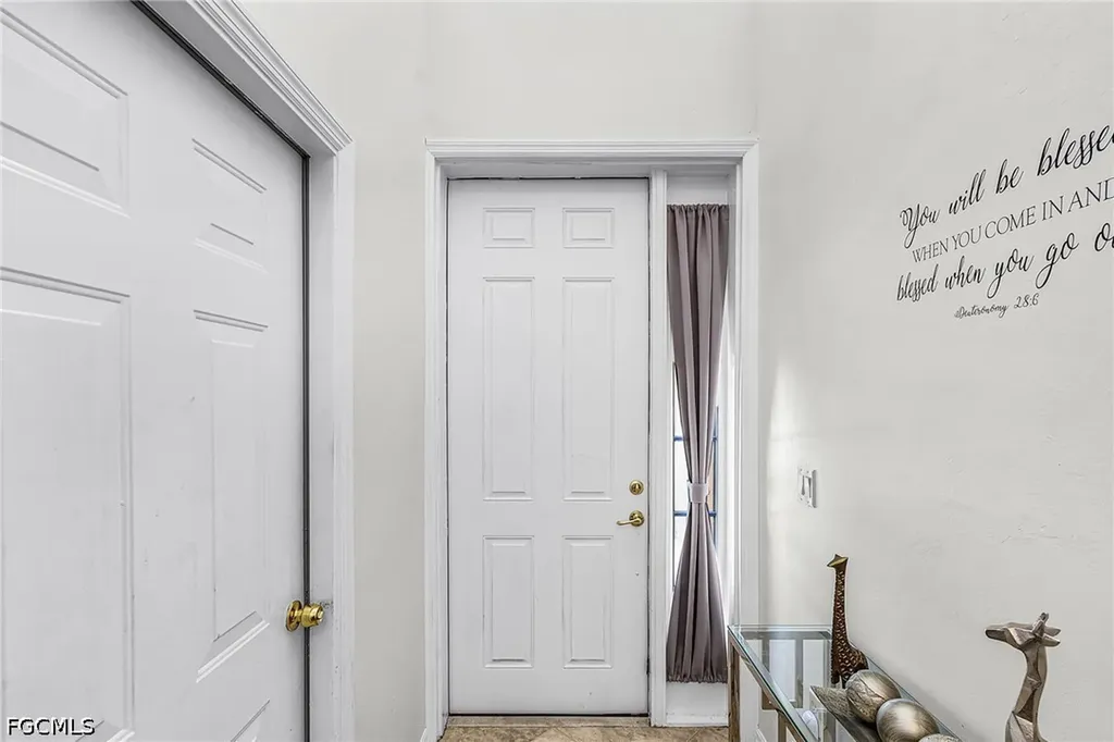 13090 Sandy Key Bend North Fort Myers FL 33903