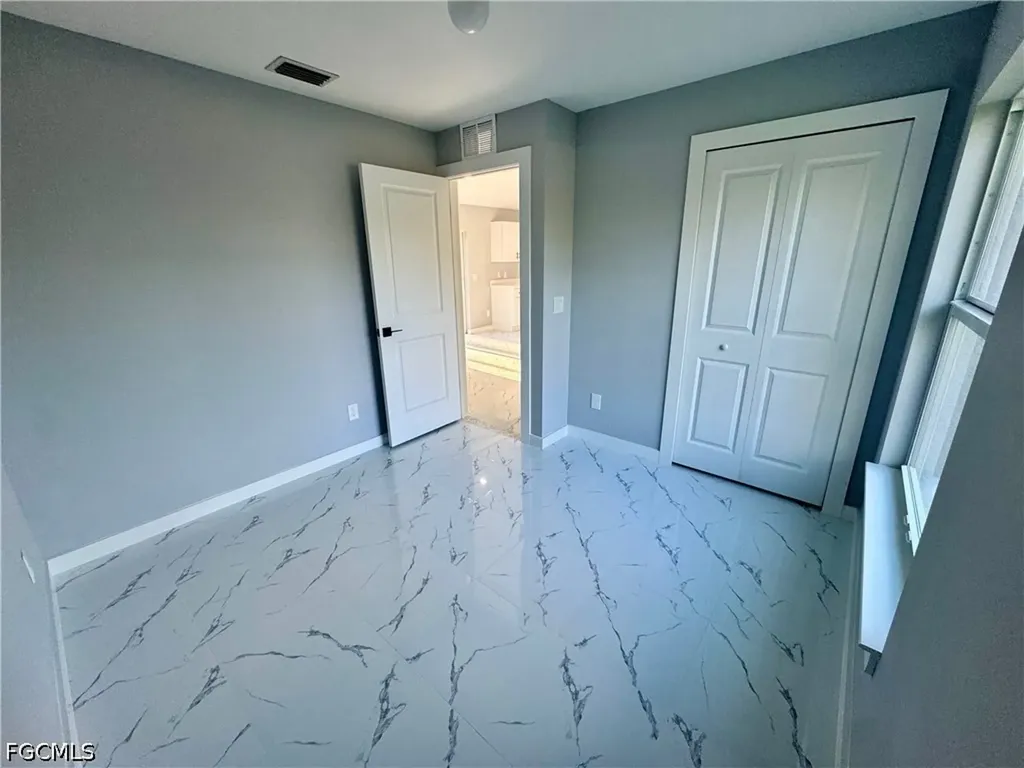 2305 Grant Avenue Alva FL 33920