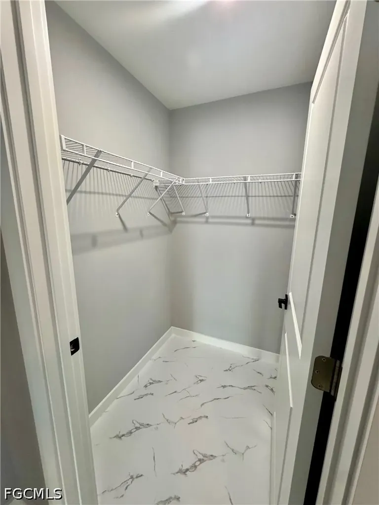 2305 Grant Avenue Alva FL 33920