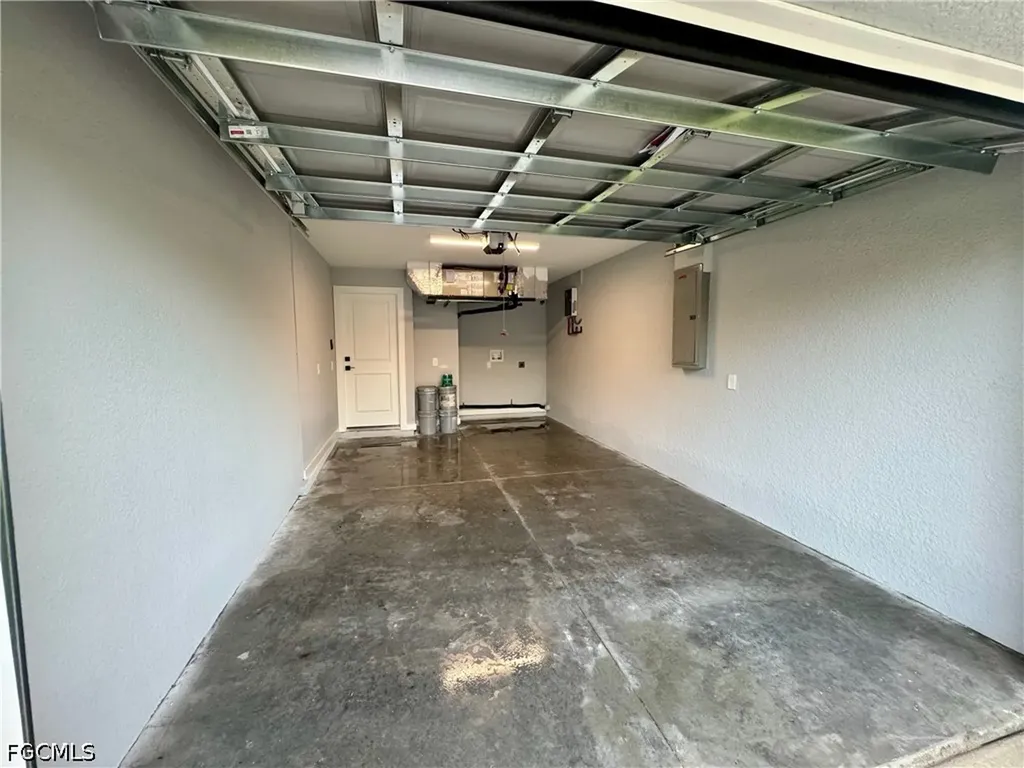 2305 Grant Avenue Alva FL 33920
