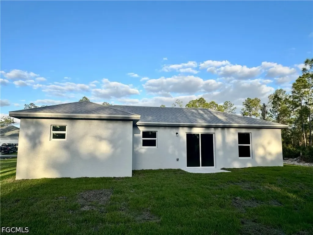 2305 Grant Avenue Alva FL 33920