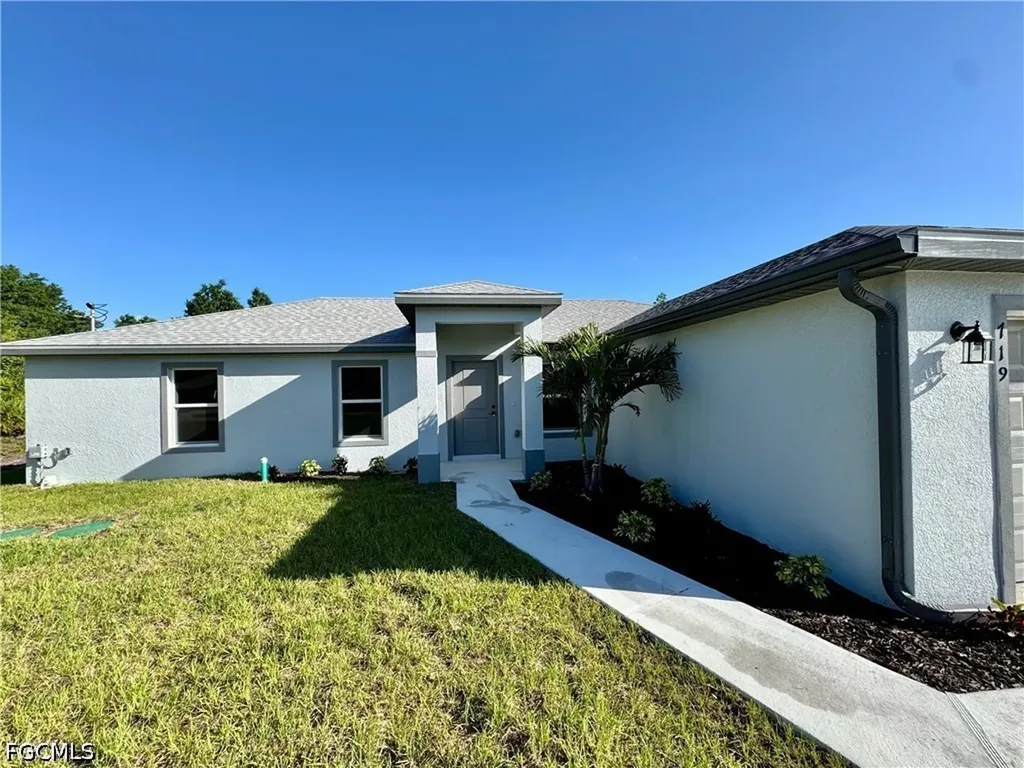 719 Ledge Street Lehigh Acres FL 33972