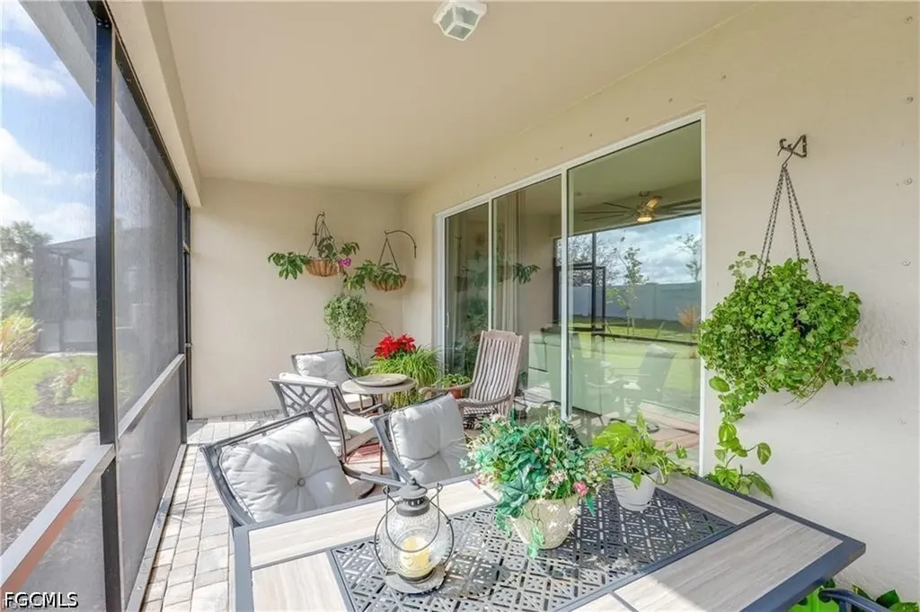 4392 Lemongrass Drive Fort Myers FL 33916
