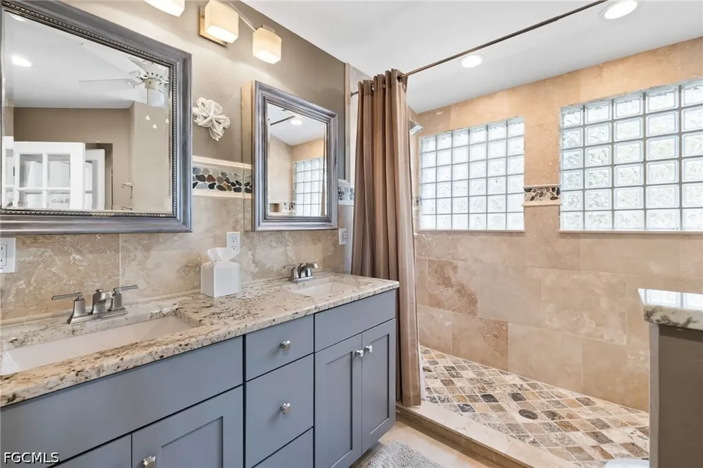 5234 Savoy Court Cape Coral FL 33904