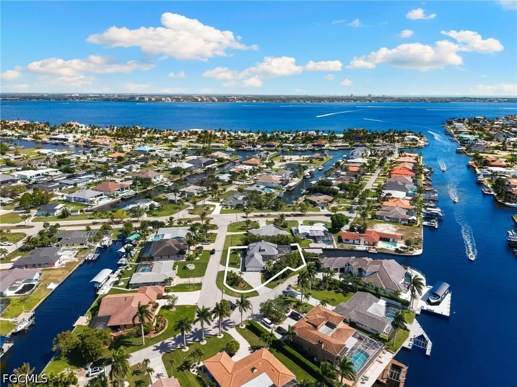 5234 Savoy Court Cape Coral FL 33904