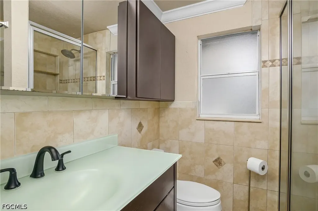1687 N Flossmoor Road Fort Myers FL 33919