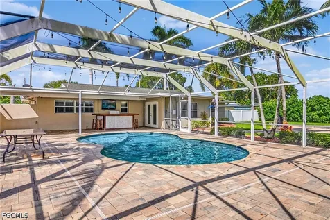 1687 N Flossmoor Road Fort Myers FL 33919