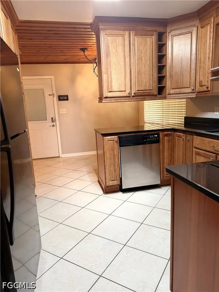 48 Harbor Circle Astatula FL 34705