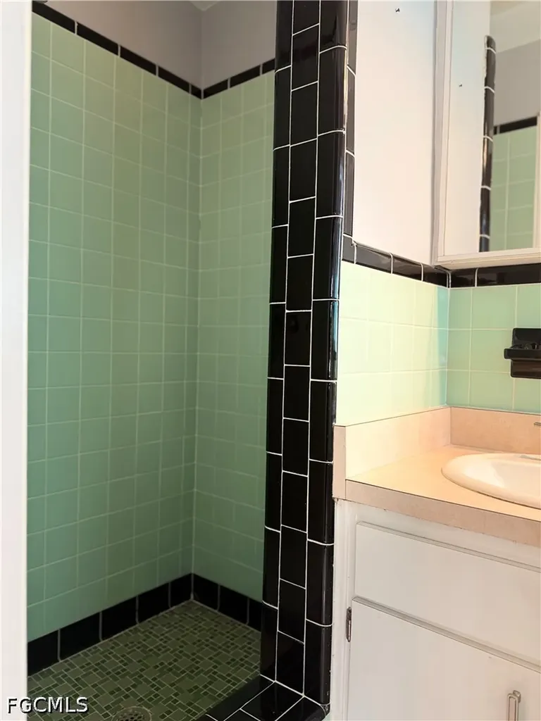 48 Harbor Circle Astatula FL 34705