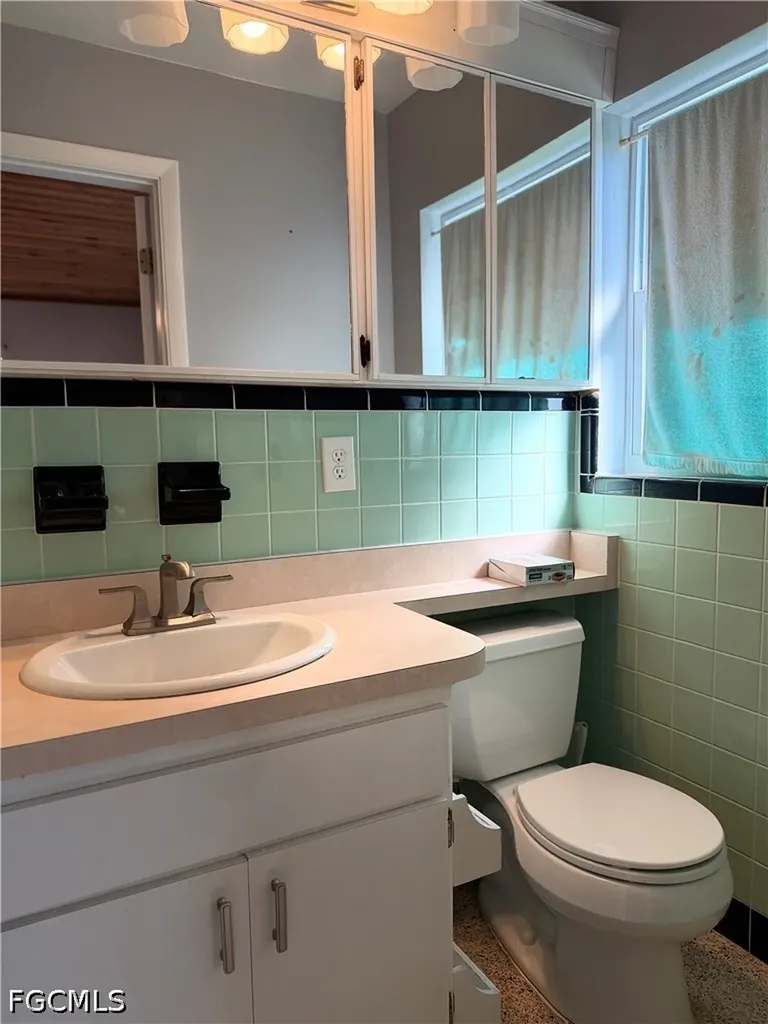48 Harbor Circle Astatula FL 34705