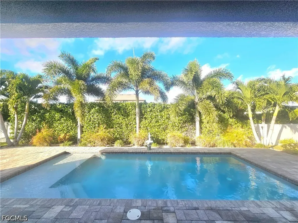1919 SW 26th Terrace Cape Coral FL 33914