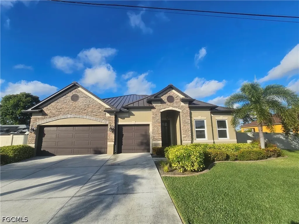 1919 SW 26th Terrace Cape Coral FL 33914