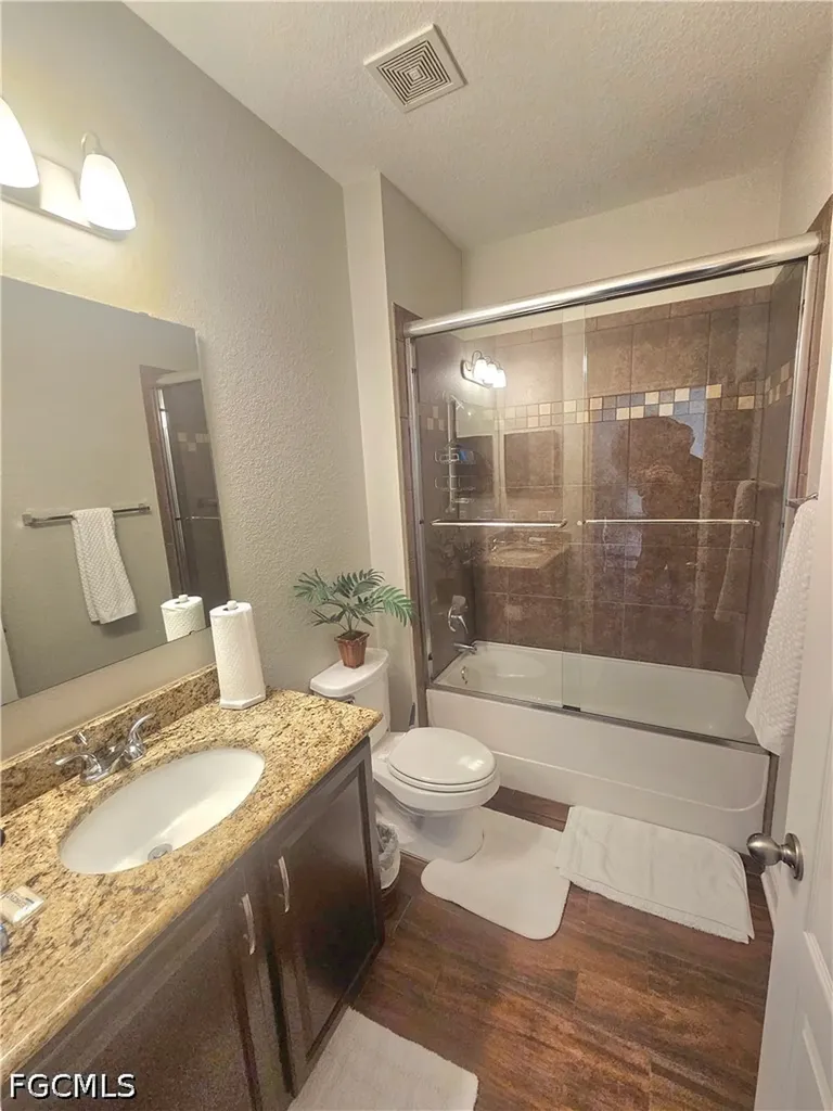 1919 SW 26th Terrace Cape Coral FL 33914