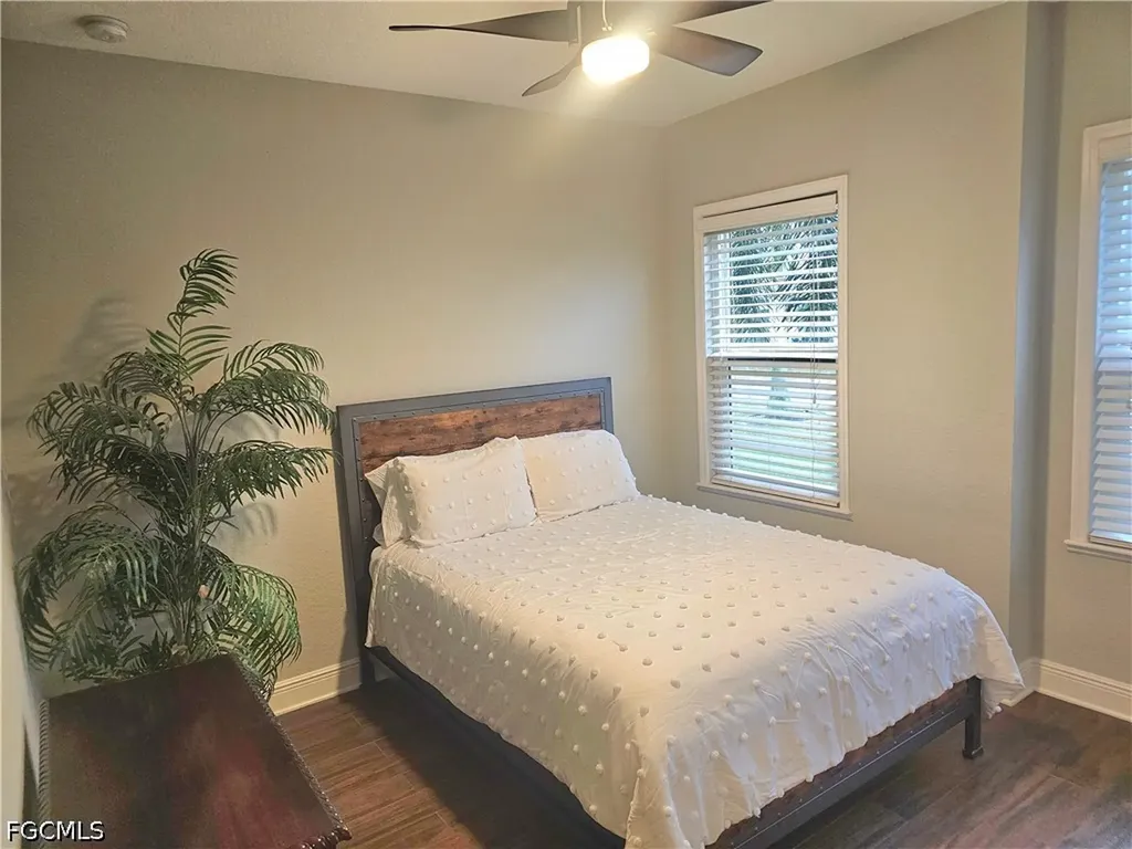 1919 SW 26th Terrace Cape Coral FL 33914
