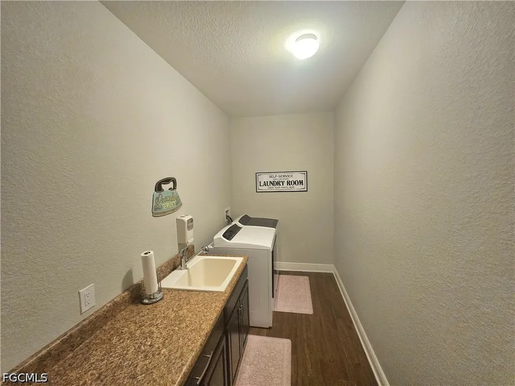 1919 SW 26th Terrace Cape Coral FL 33914