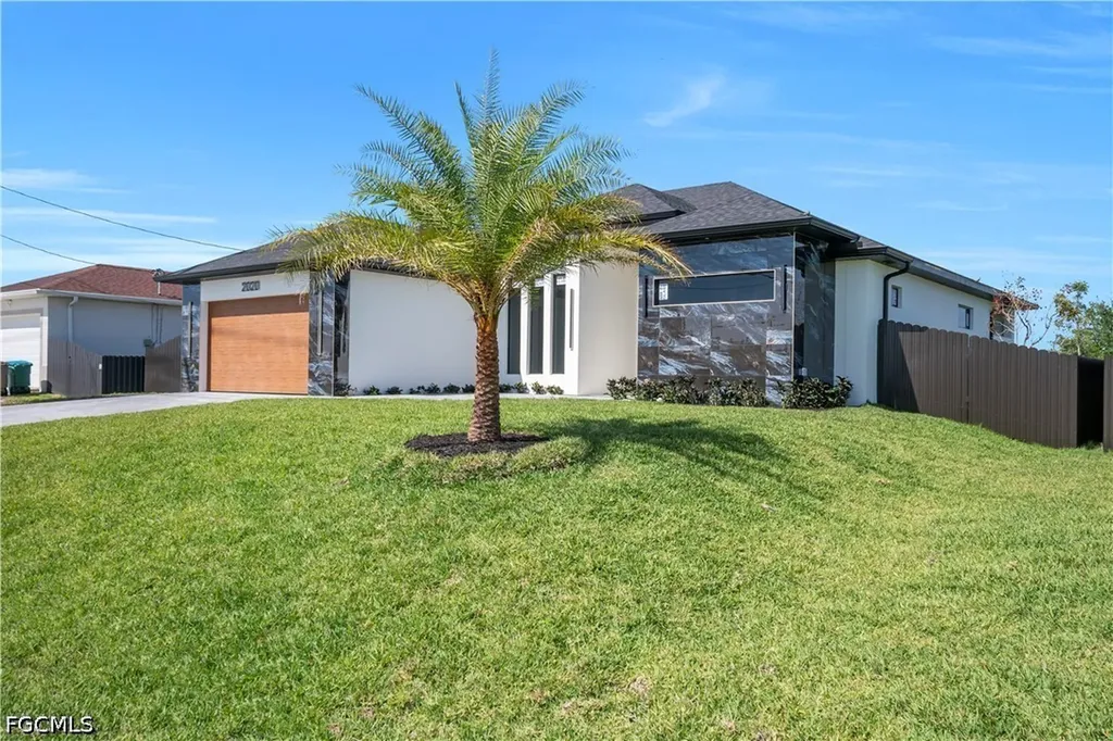 2020 Santa Barbara Boulevard N Cape Coral FL 33993