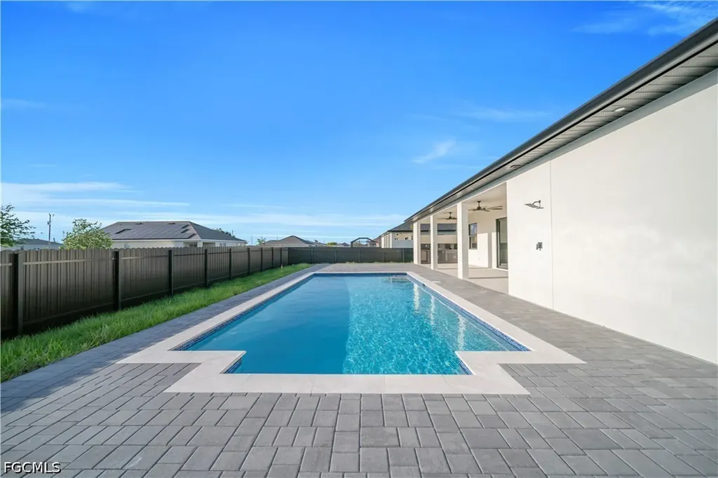 2020 Santa Barbara Boulevard N Cape Coral FL 33993