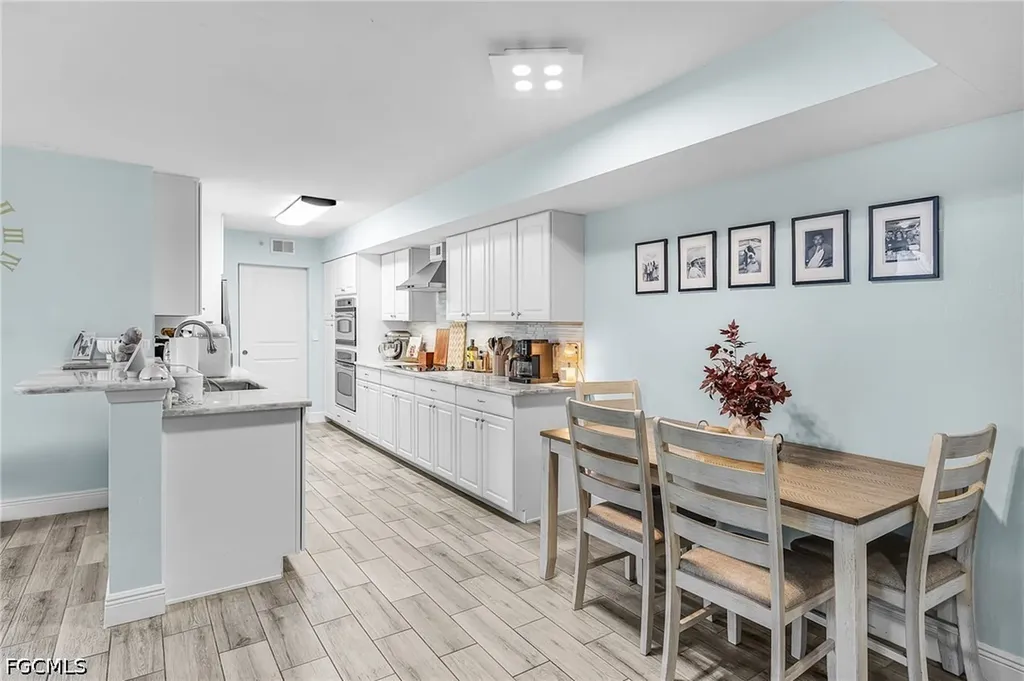 Fort Myers FL, 13621 Eagle Ridge Drive, Unit 1517