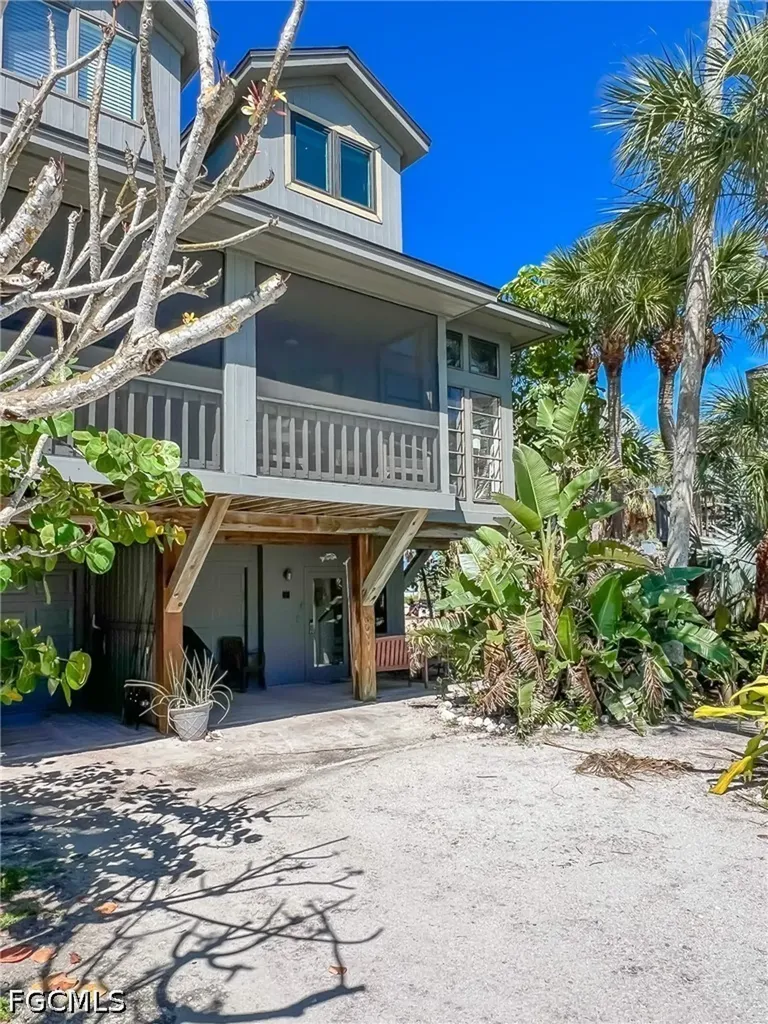 370 Townhouse Lane Upper Captiva FL 33924
