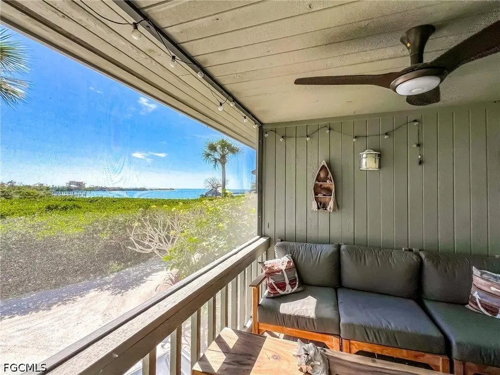 370 Townhouse Lane Upper Captiva FL 33924