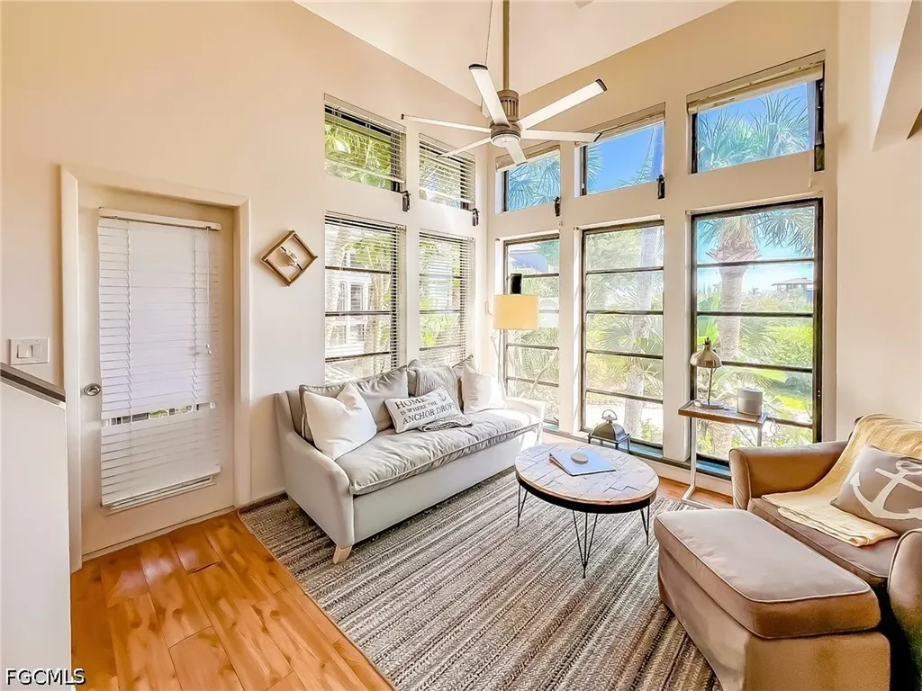 370 Townhouse Lane Upper Captiva FL 33924