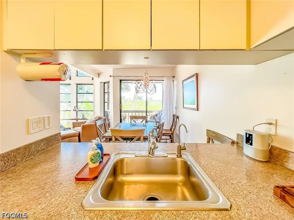 370 Townhouse Lane Upper Captiva FL 33924