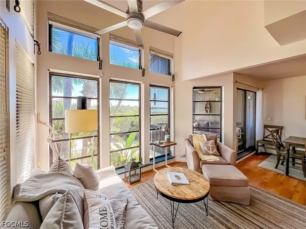 370 Townhouse Lane Upper Captiva FL 33924