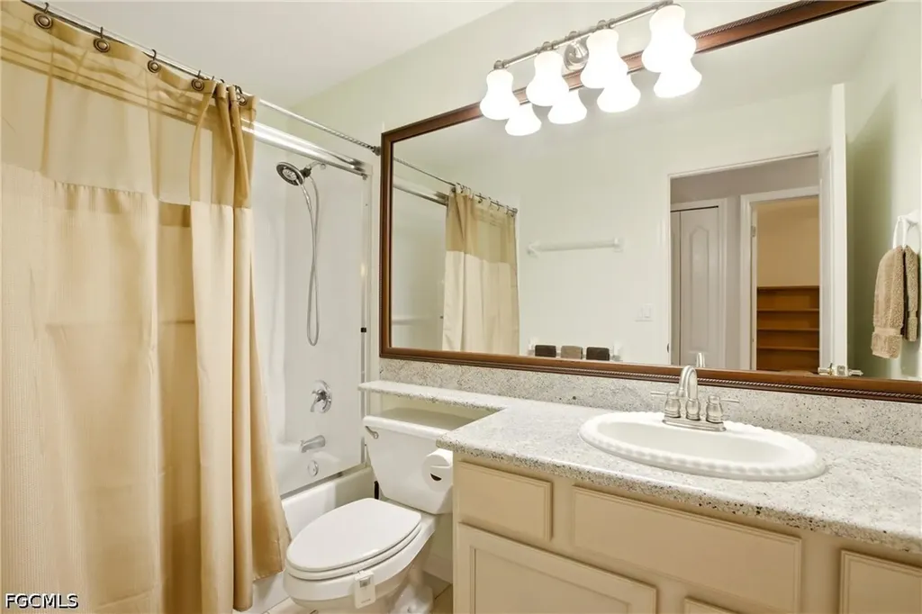13240 Hampton Park Court Fort Myers FL 33913