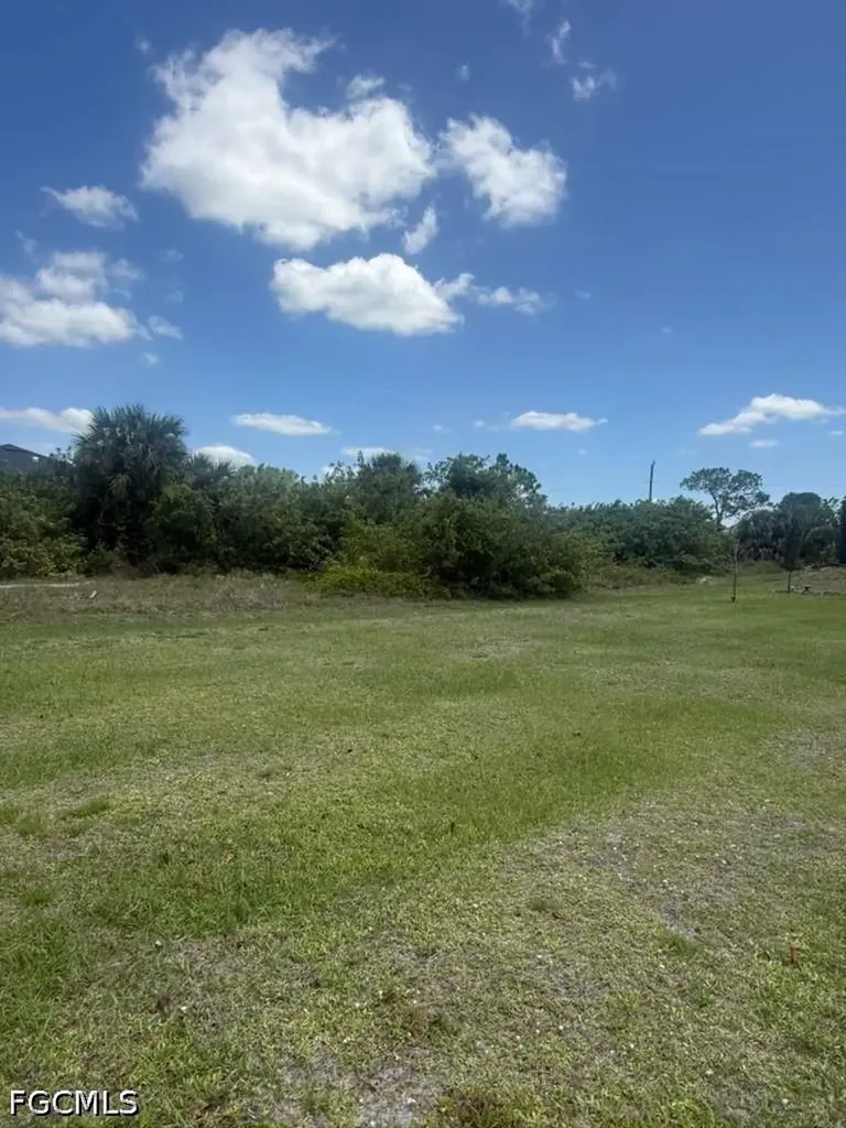 854 Jaguar Boulevard Lehigh Acres FL 33974